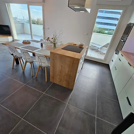 Comme Sur Un Bateau! Apartment Sète