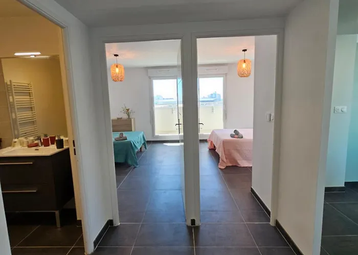 Comme Sur Un Bateau! Daire Sète